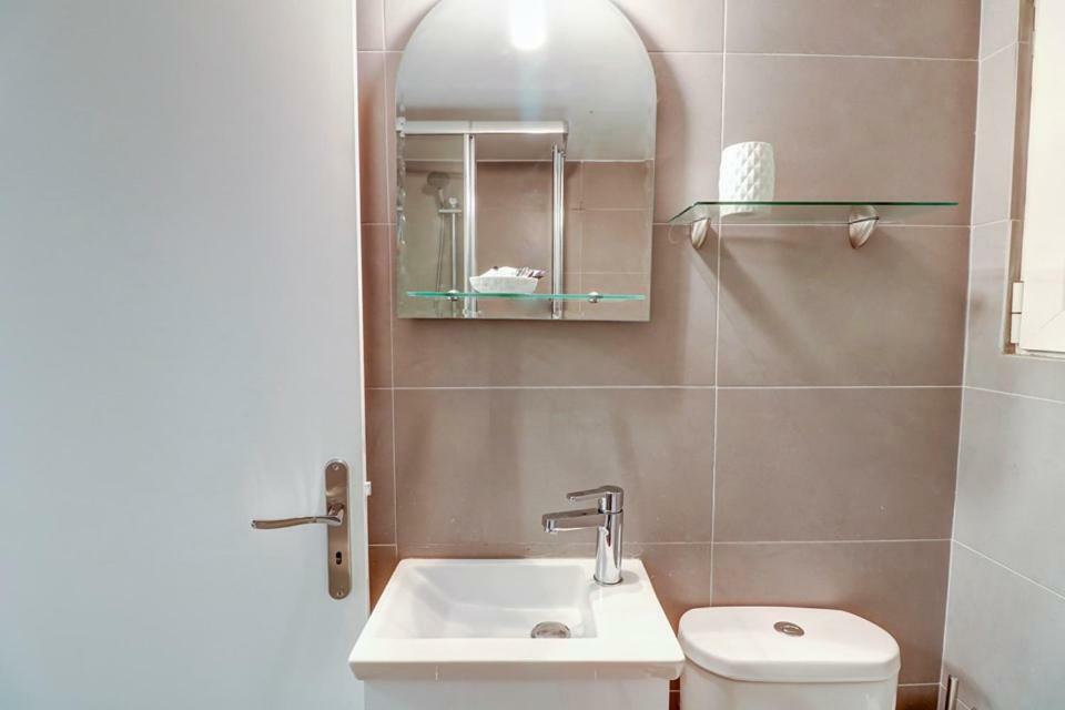 Victoria Jewels Apartment Athens Ngoại thất bức ảnh